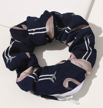 Load image into Gallery viewer, Zip Scrunchies
